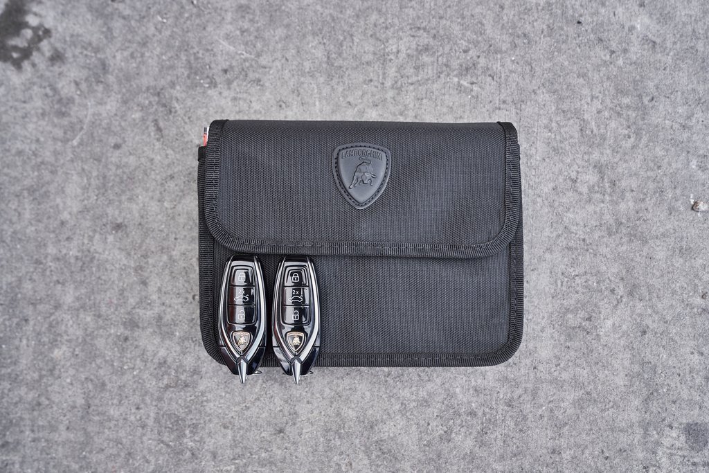 Used 2025 Lamborghini Urus SE image 82