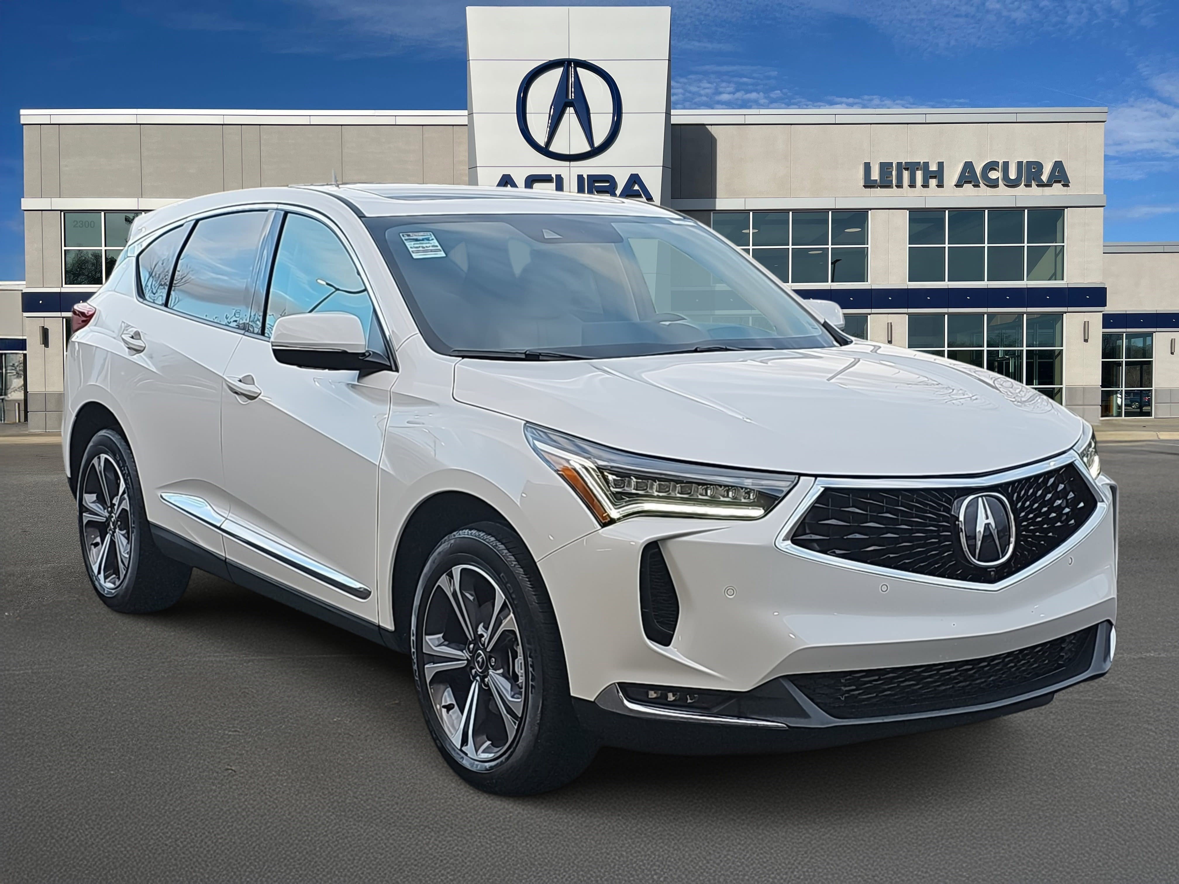 Used 2023 Acura RDX AWD w/ Advance Package image 1
