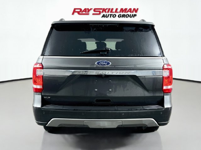 Used 2019 Ford Expedition XLT w/ Equipment Group 202A AWD/4WD image 6