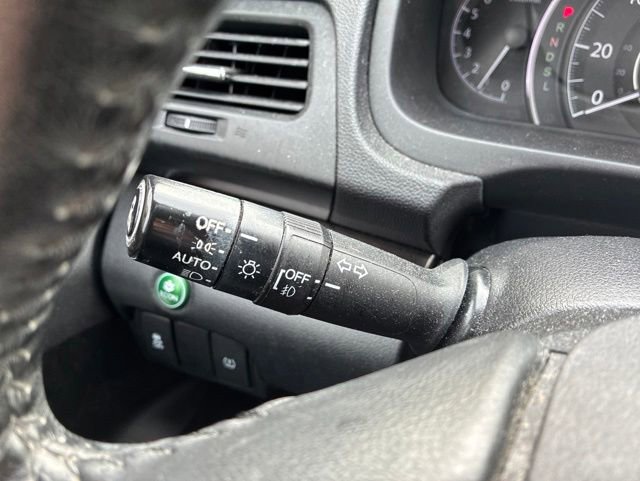 Used 2016 Honda CR-V EX-L image 17