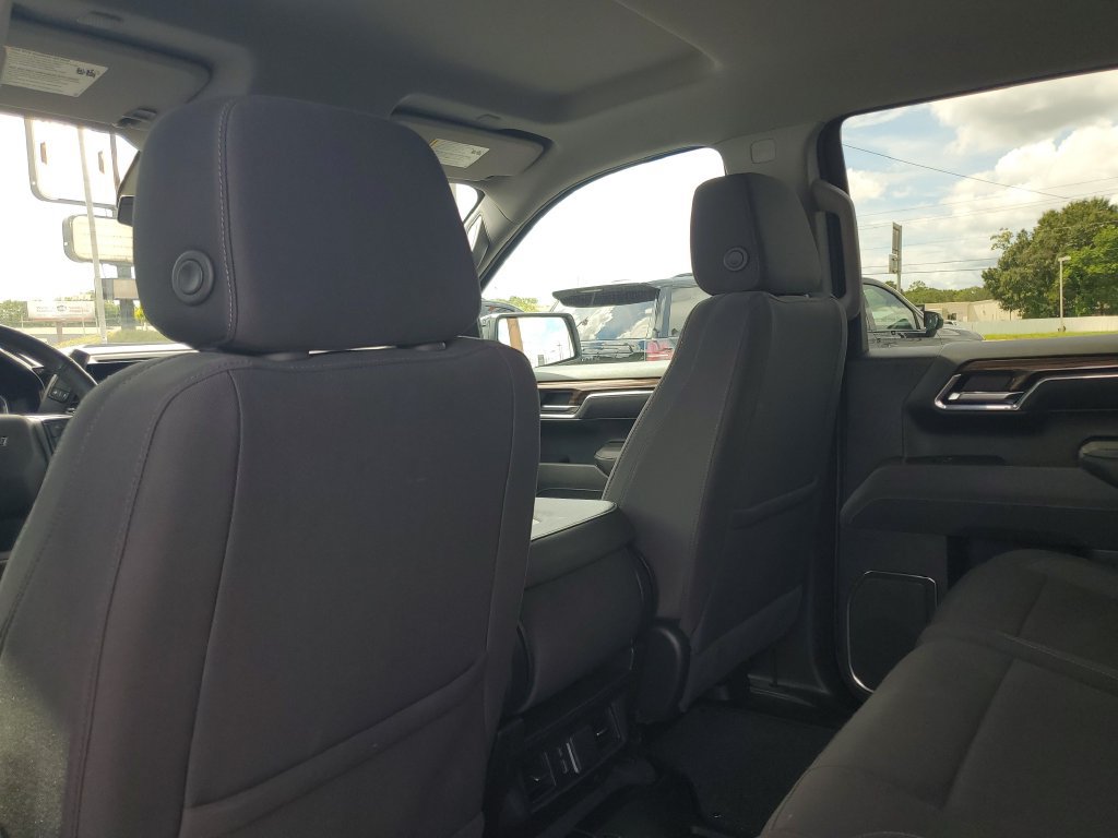 Used 2025 Chevrolet Silverado 1500 LT Trail Boss w/ Protection Package AWD/4WD image 23