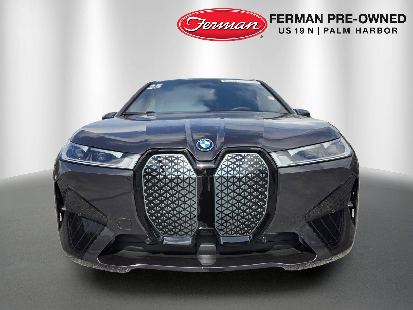 Used 2025 BMW iX xDrive50 image 8