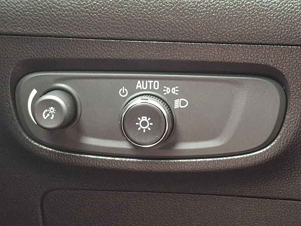Used 2024 Buick Encore GX Sport Touring image 24