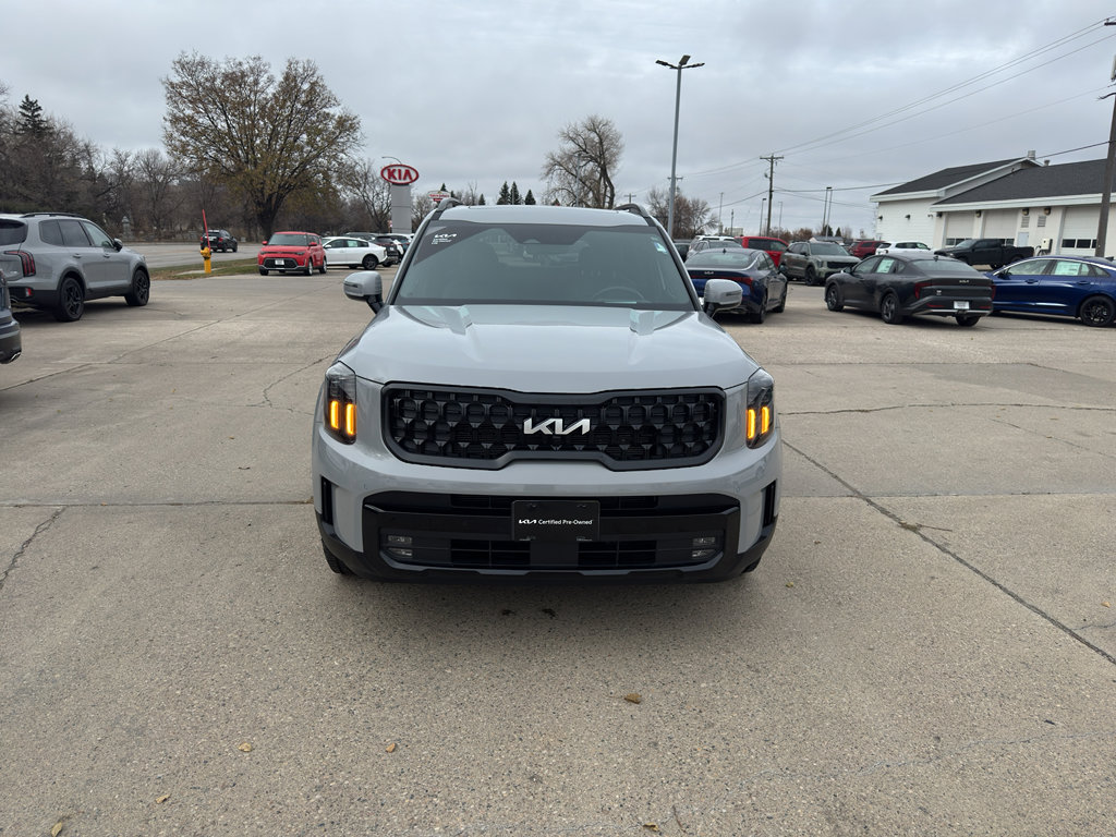 Used 2024 Kia Telluride SX Prestige X-Pro AWD/4WD image 3