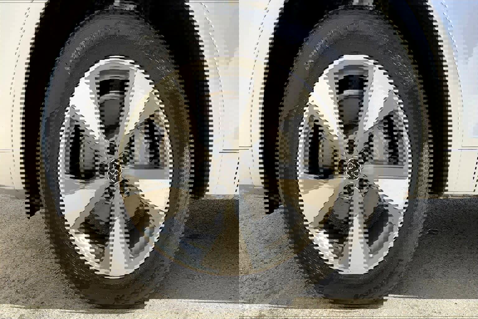 Used 2022 Audi Q5 2.0T Premium Plus w/ Premium Plus Package image 9