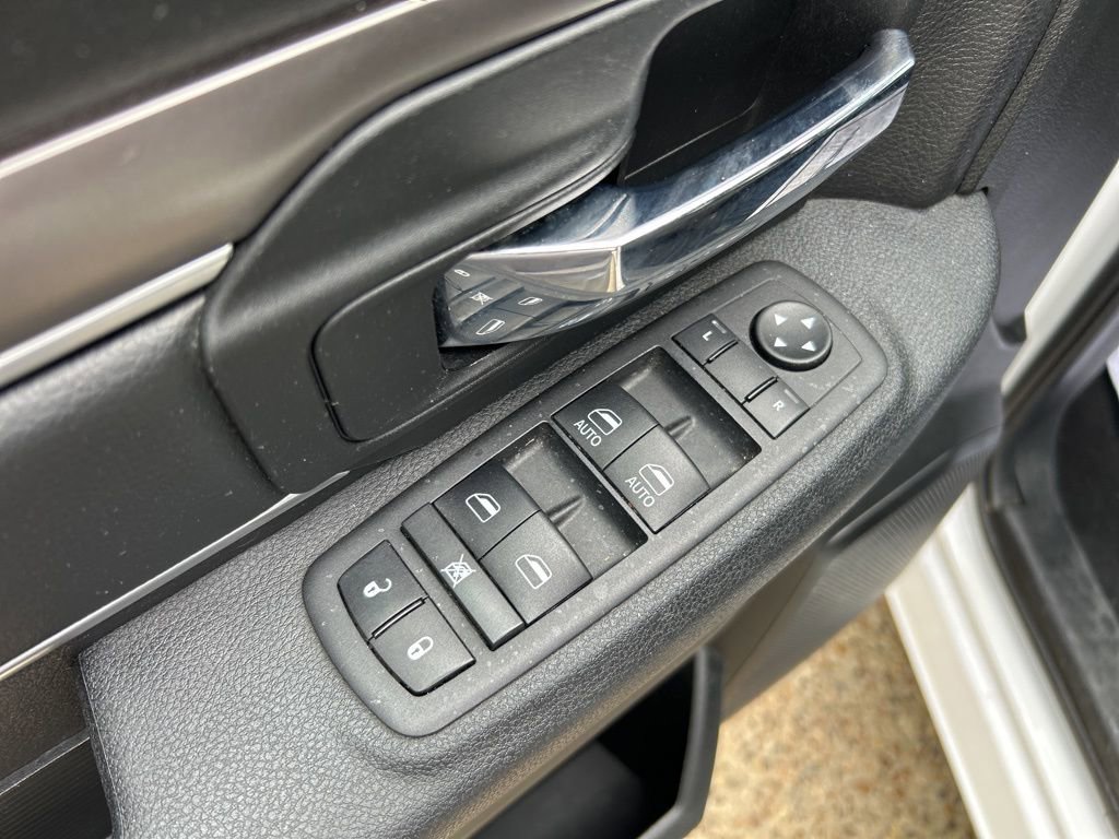 Used 2024 RAM 1500 Classic Warlock RWD image 14