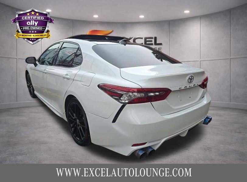Used 2023 Toyota Camry XSE image 3