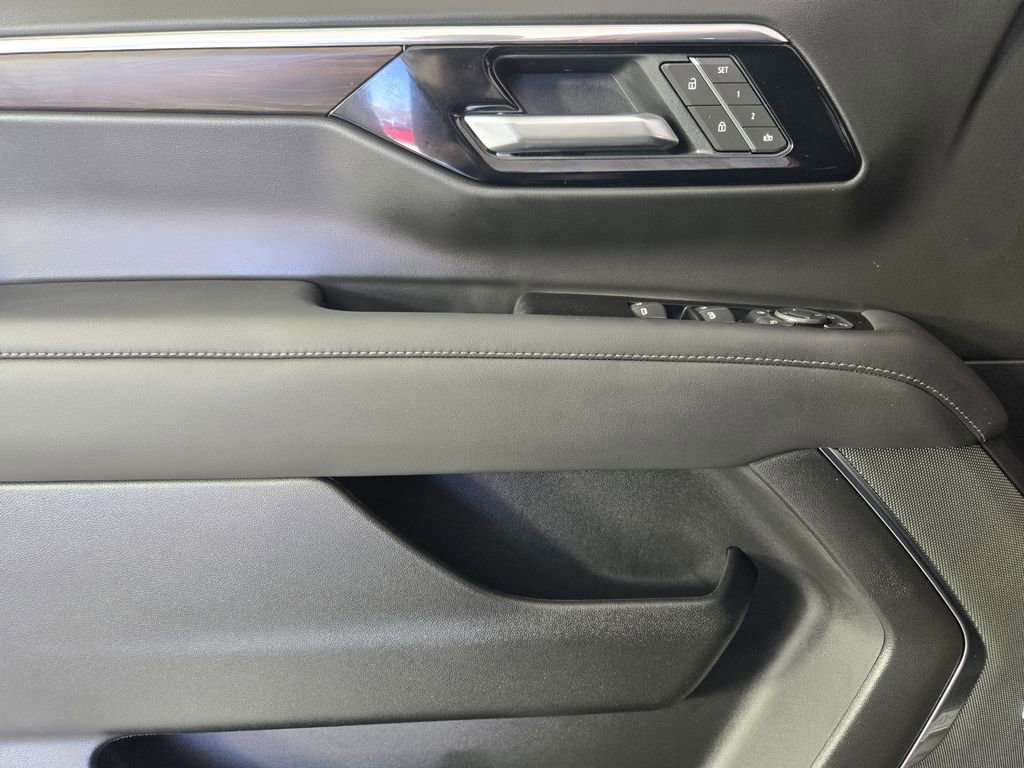 New 2026 Chevrolet Tahoe LT w/ Comfort Package image 23