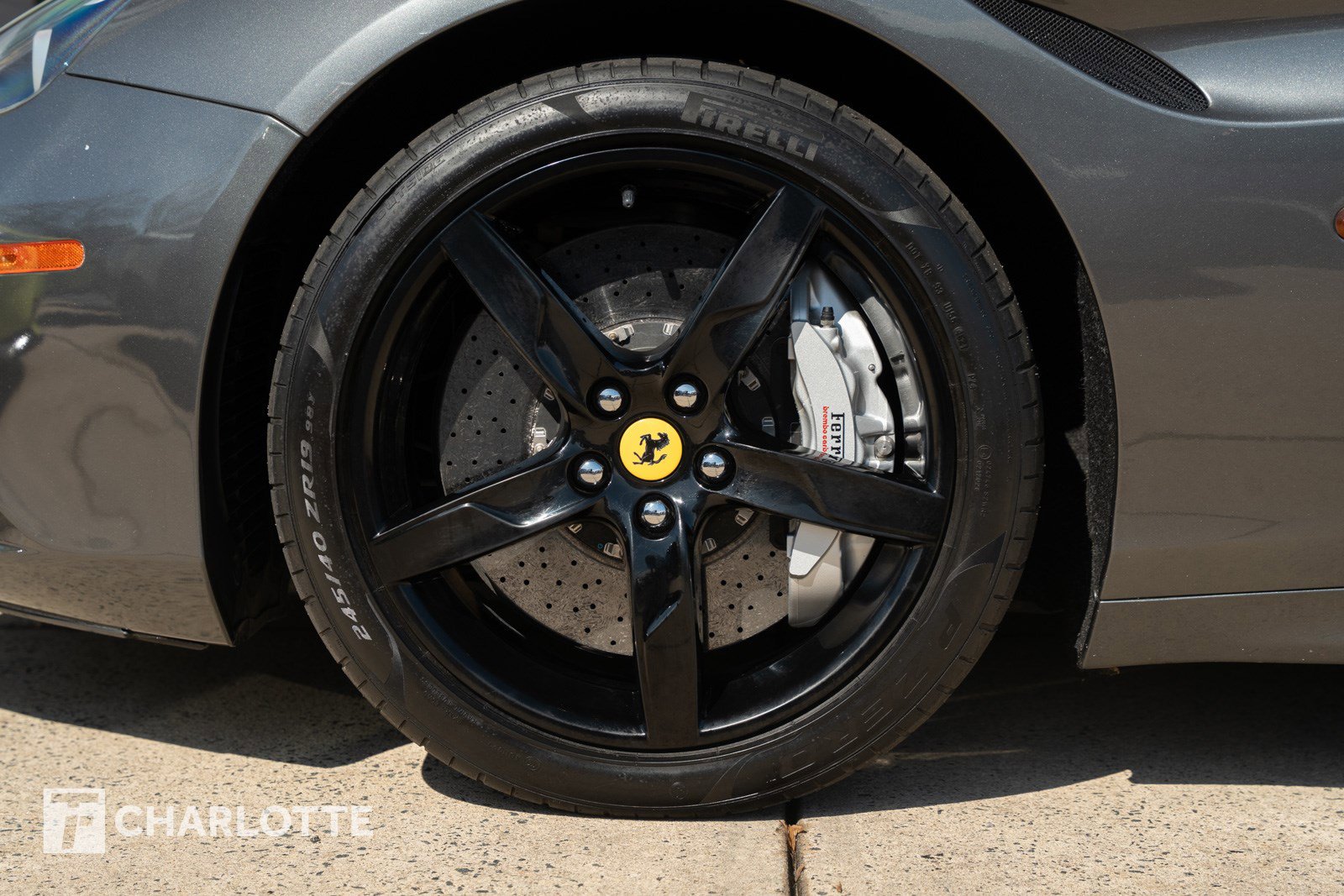 Used 2016 Ferrari California T image 12