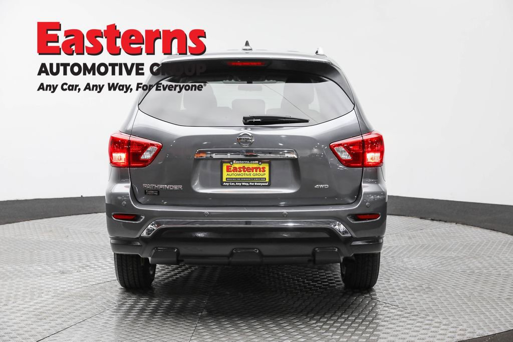 Used 2020 Nissan Pathfinder S image 6