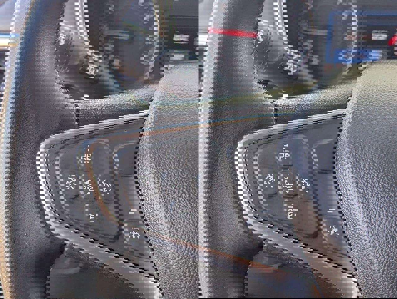 Used 2024 Chevrolet Equinox LT image 23