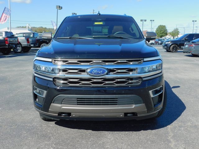 Certified 2023 Ford Expedition Max King Ranch image 3