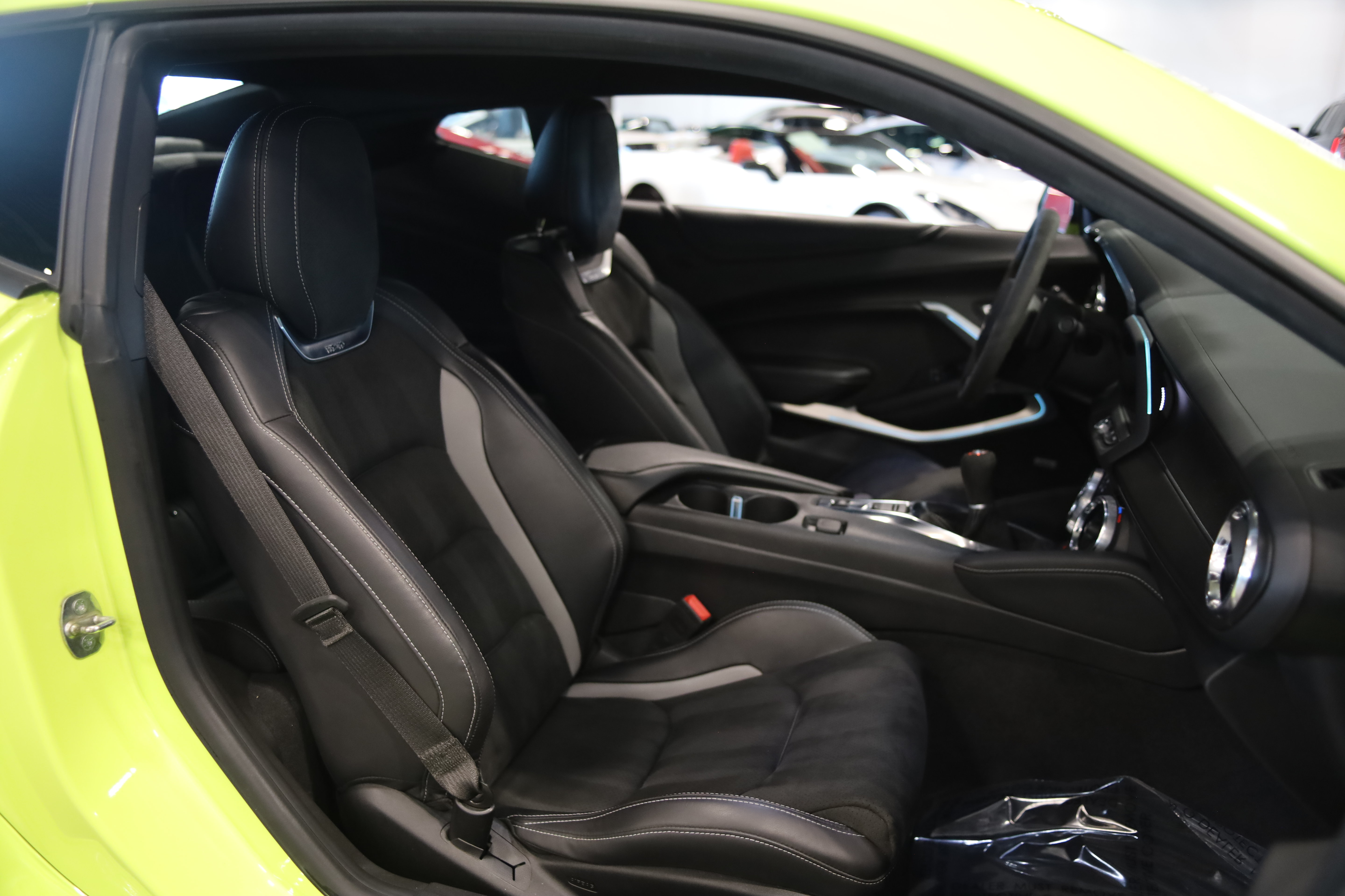 Used 2019 Chevrolet Camaro SS RWD image 34