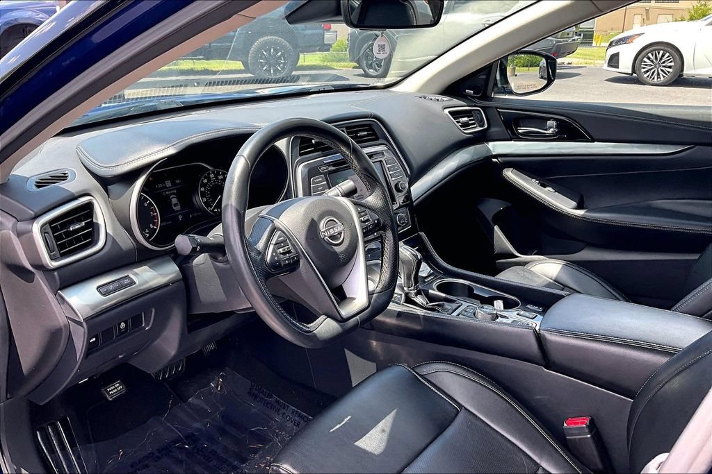 Used 2023 Nissan Maxima SL FWD image 19