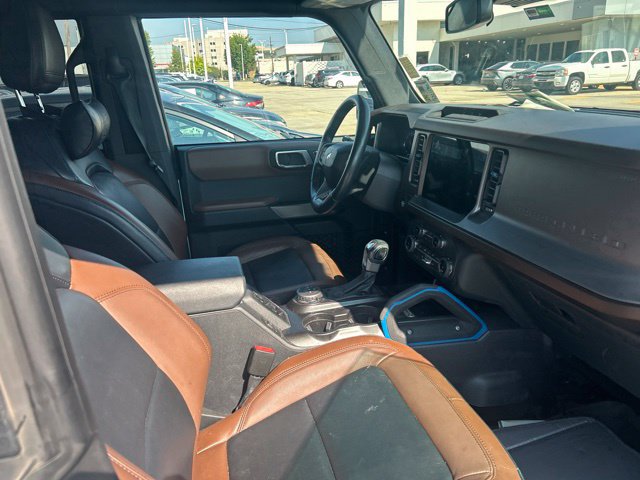 Used 2022 Ford Bronco Outer Banks AWD/4WD image 11