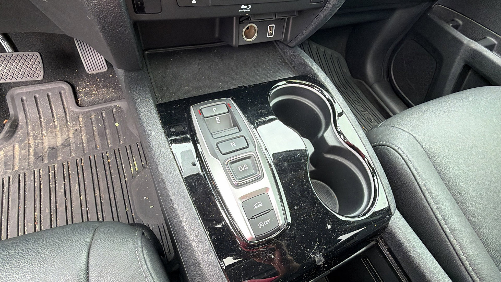 Used 2021 Honda Pilot Touring image 32