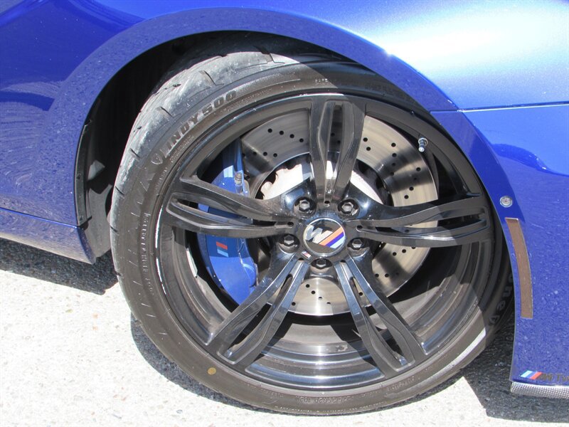 Used 2012 BMW M6 Convertible RWD image 32
