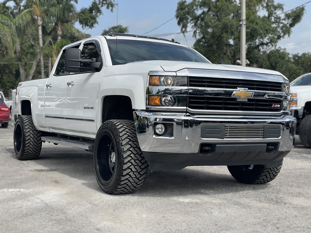 Used 2015 Chevrolet Silverado 2500 LTZ w/ Duramax Plus Package AWD/4WD image 18