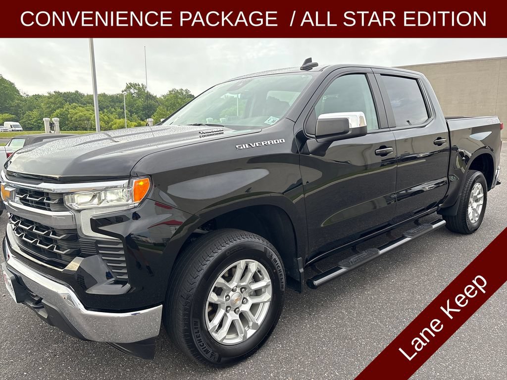 Used 2025 Chevrolet Silverado 1500 LT AWD/4WD image 4