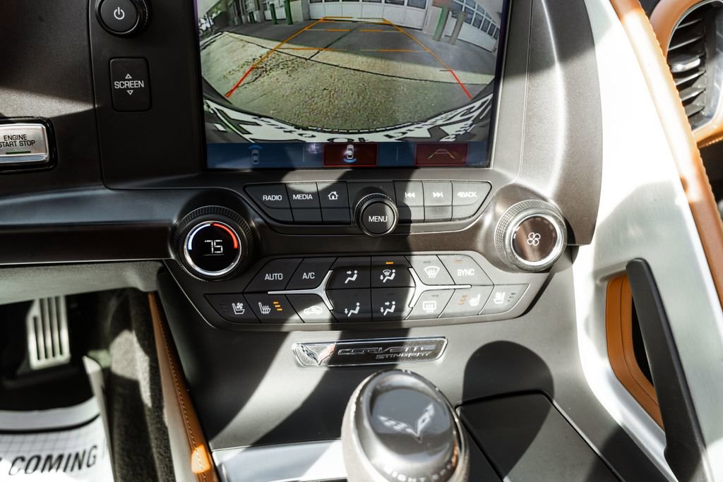 Used 2018 Chevrolet Corvette Stingray Convertible RWD image 19