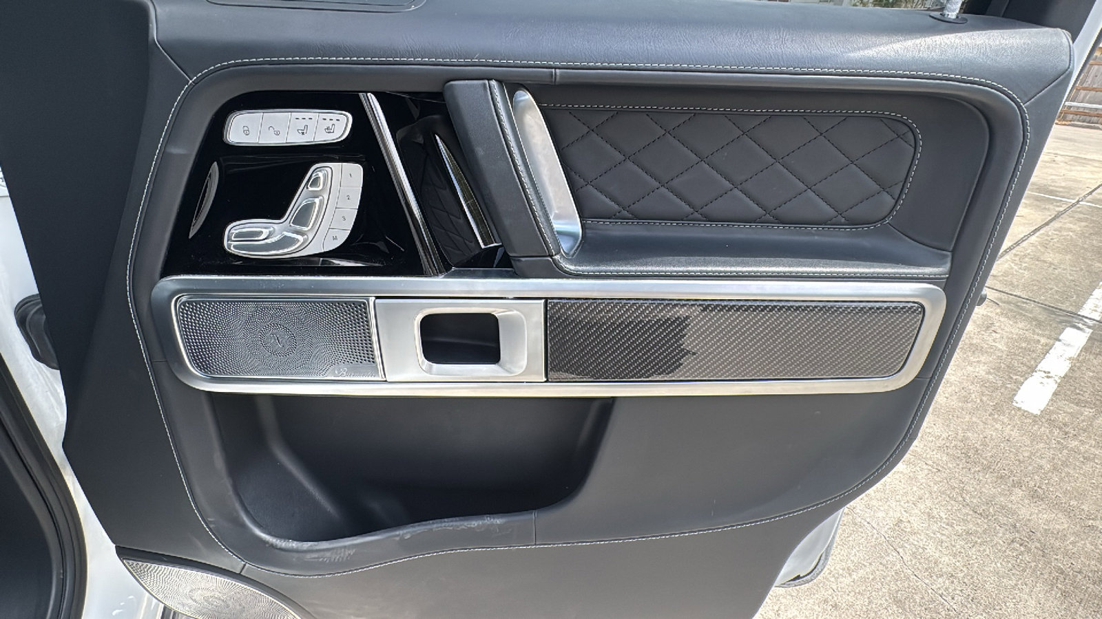 Used 2022 Mercedes-Benz G 550 image 30