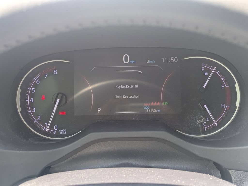 Used 2020 Toyota RAV4 Limited FWD image 30