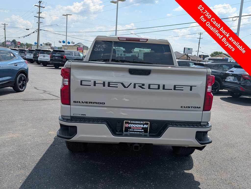 New 2026 Chevrolet Silverado 1500 Custom w/ Turbomax Blackout Package AWD/4WD image 6