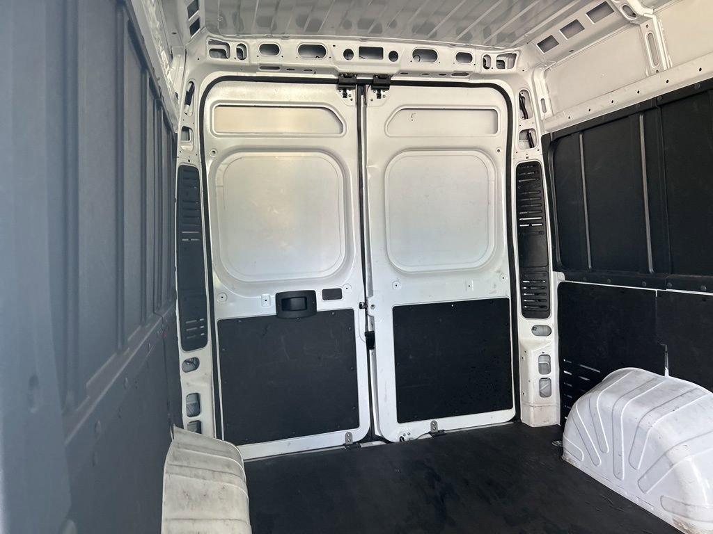 Used 2025 RAM ProMaster 2500 w/ Convenience Group FWD image 31