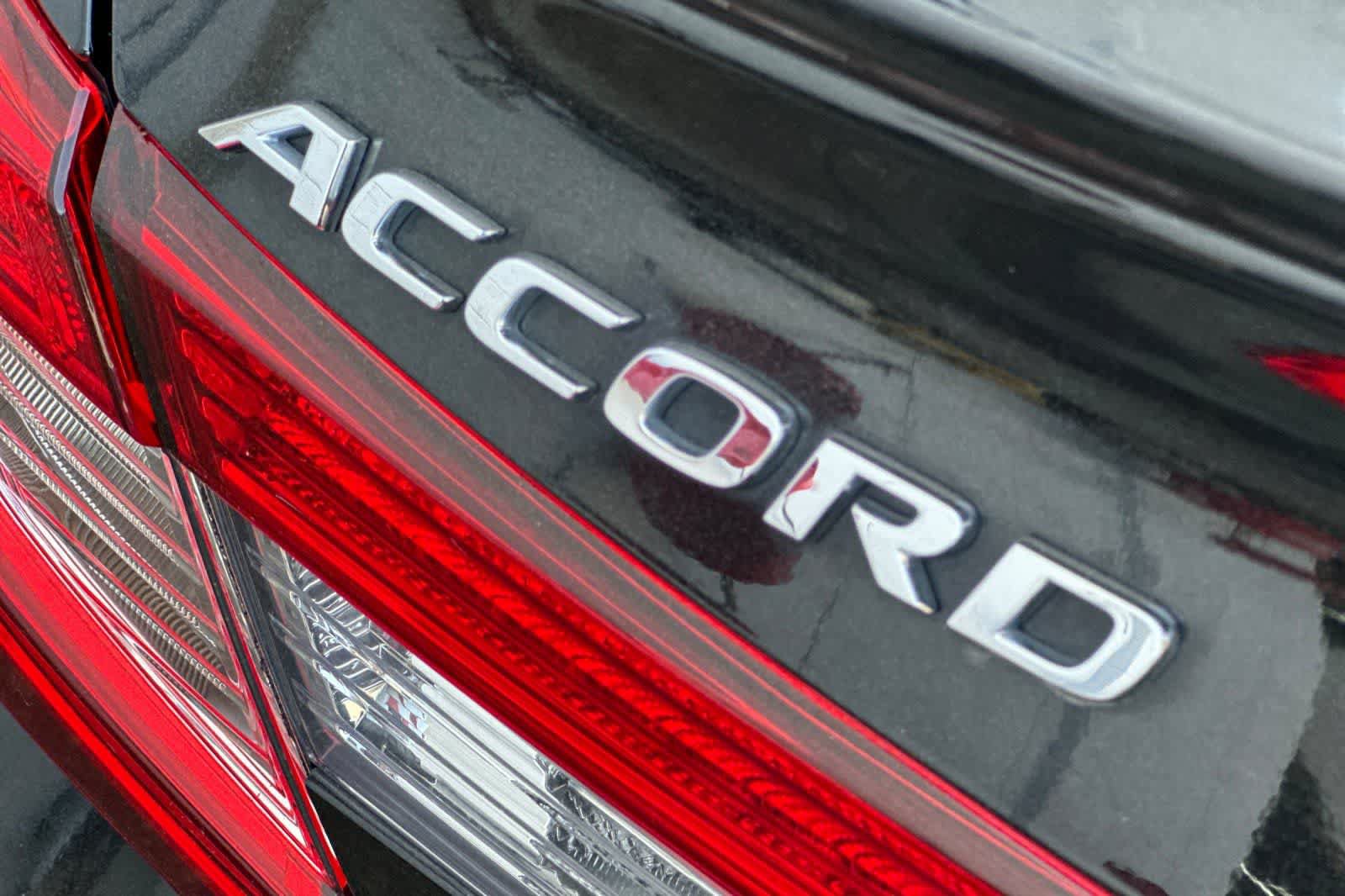 Used 2020 Honda Accord Sport image 17