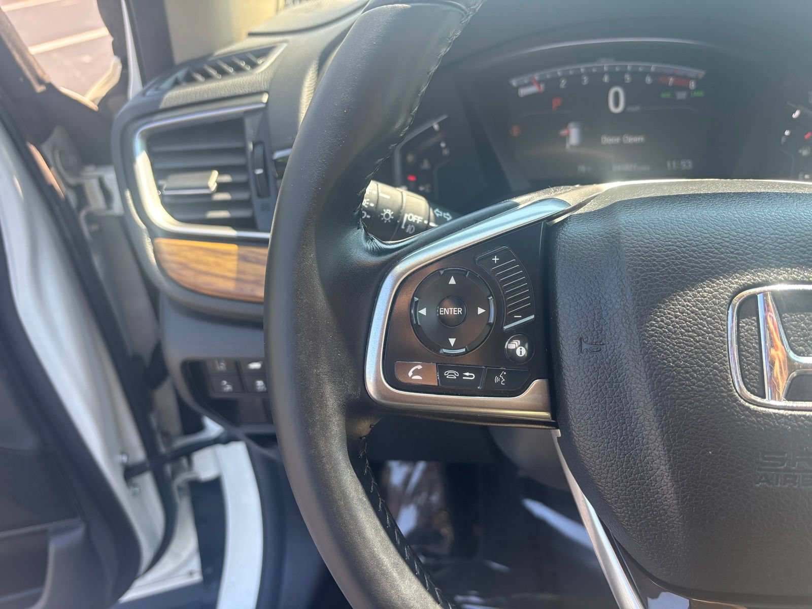 Used 2018 Honda CR-V EX-L image 16