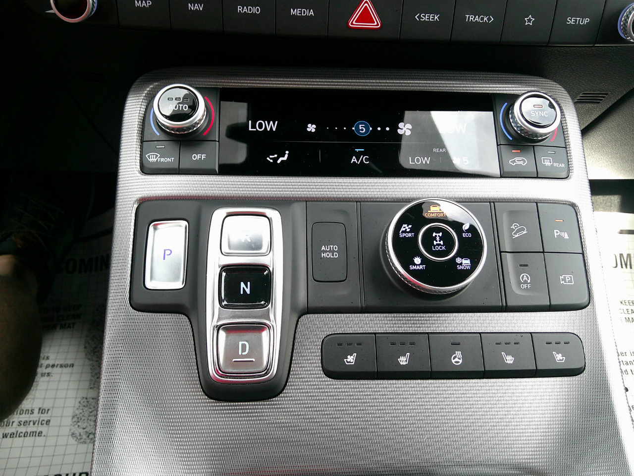 Used 2024 Hyundai Palisade Calligraphy image 22