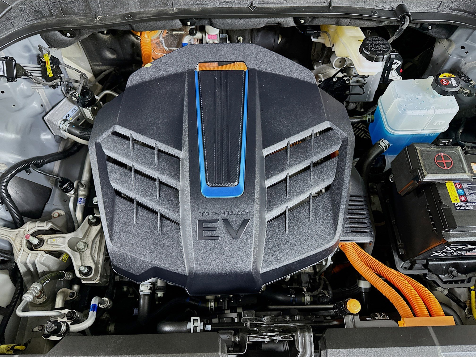 Used 2023 Hyundai Kona SE w/ Cargo Package image 30