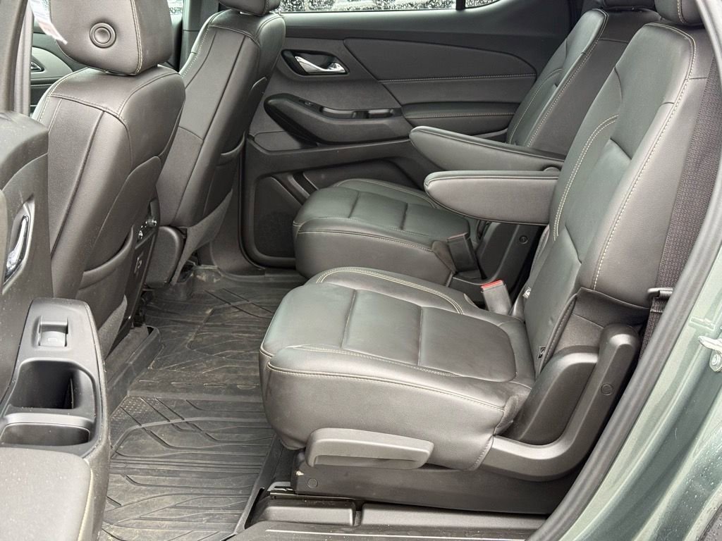 Used 2023 Chevrolet Traverse LT w/ LPO, Floor Liner Package image 12