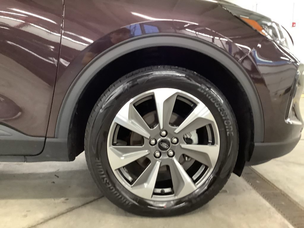 Used 2023 Ford Escape Platinum AWD/4WD image 25