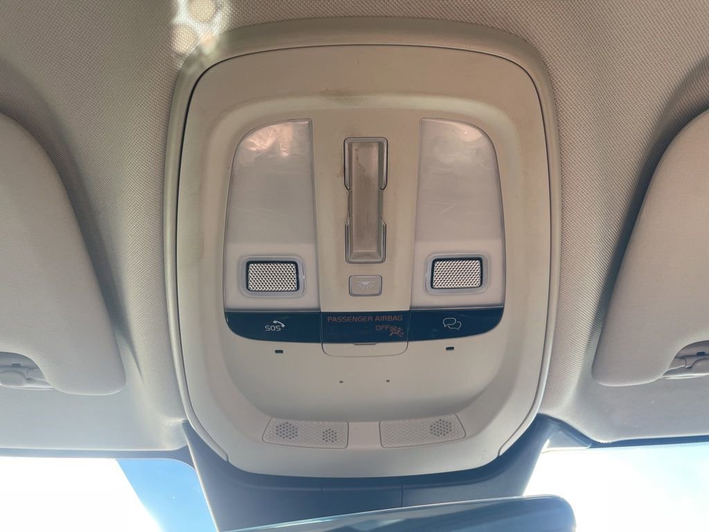 Certified 2023 Volvo S60 B5 Plus w/ Climate Package image 37