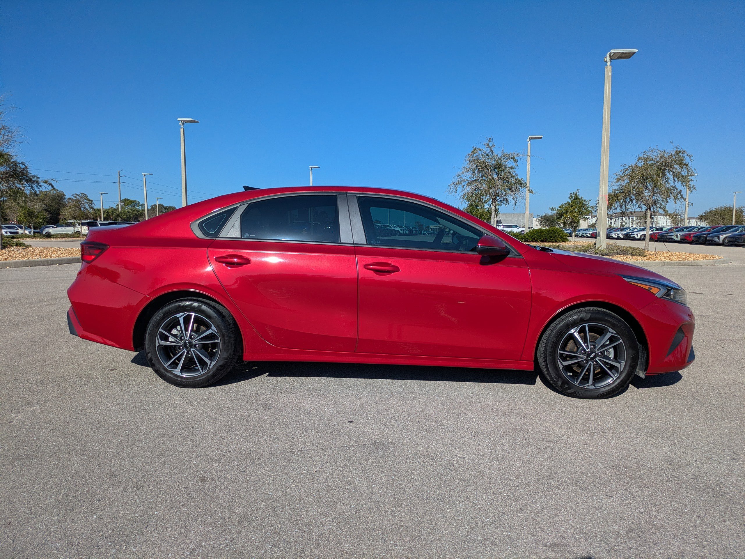 Certified 2023 Kia Forte LXS w/ LXS Technology Package image 4