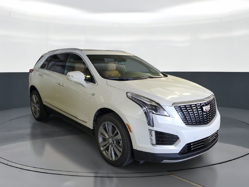 New 2026 Cadillac XT5 Premium Luxury w/ Driver Assist Package FWD image 2
