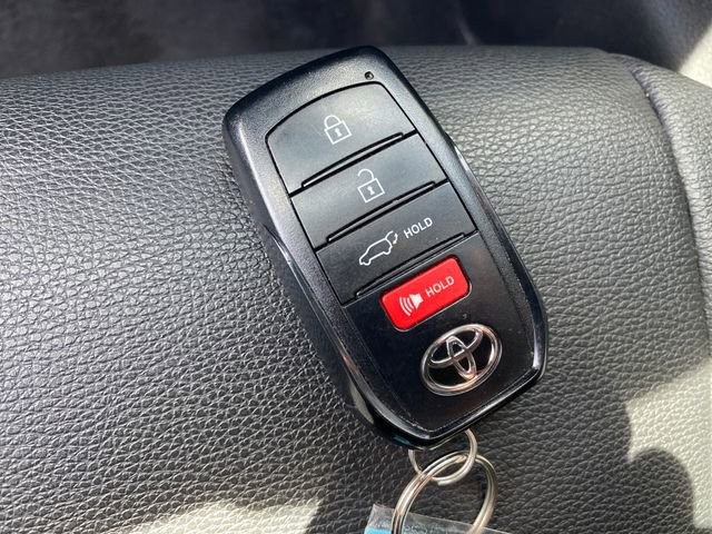 Used 2024 Toyota Grand Highlander AWD Hybrid image 23