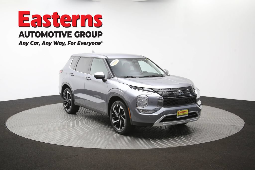 Used 2024 Mitsubishi Outlander SE AWD/4WD image 50