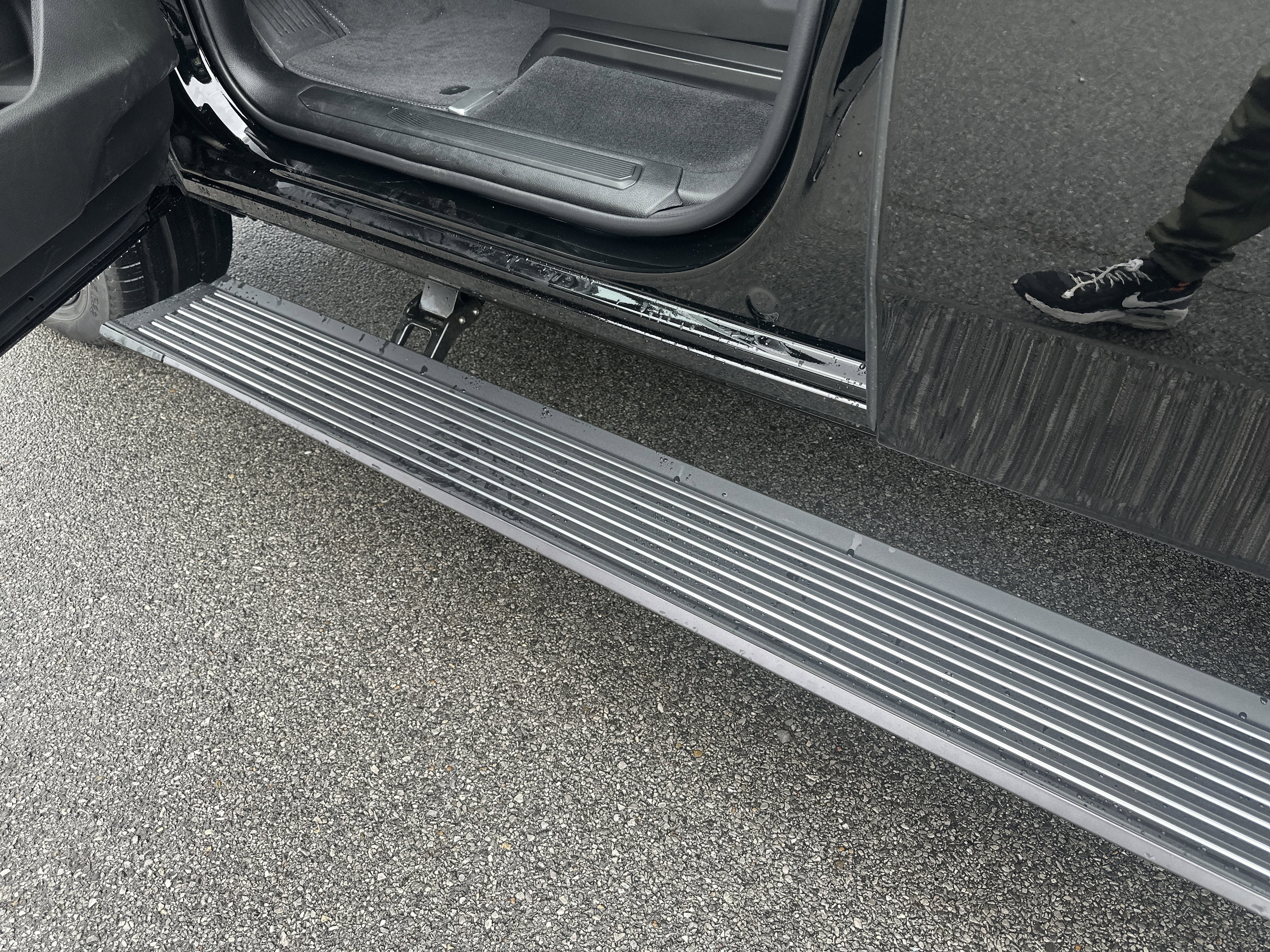 New 2026 Jeep Grand Wagoneer L Limited AWD/4WD image 13