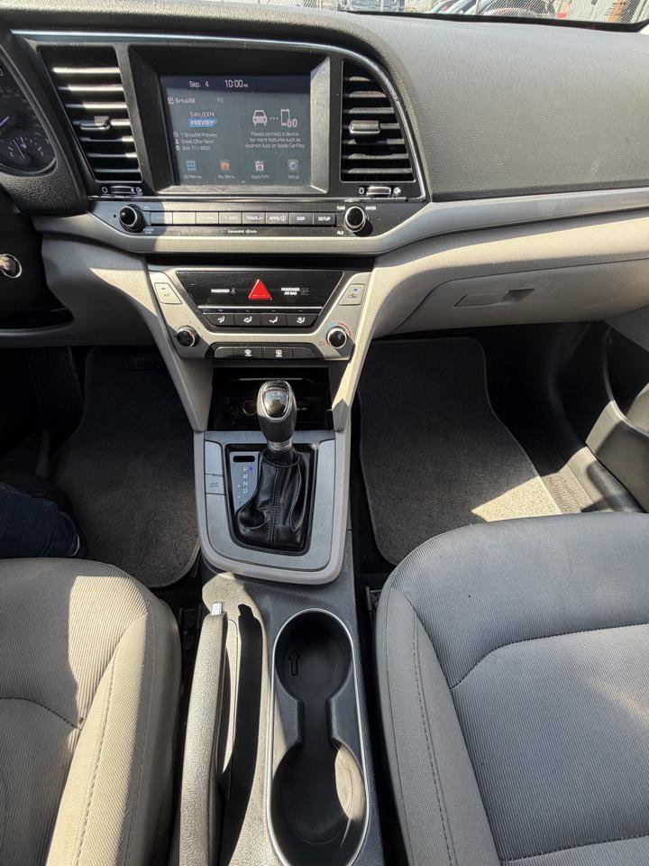 Used 2018 Hyundai Elantra SEL FWD image 14