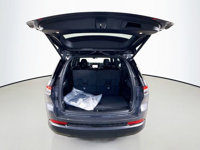 New 2025 Jeep Grand Cherokee L Limited image 26