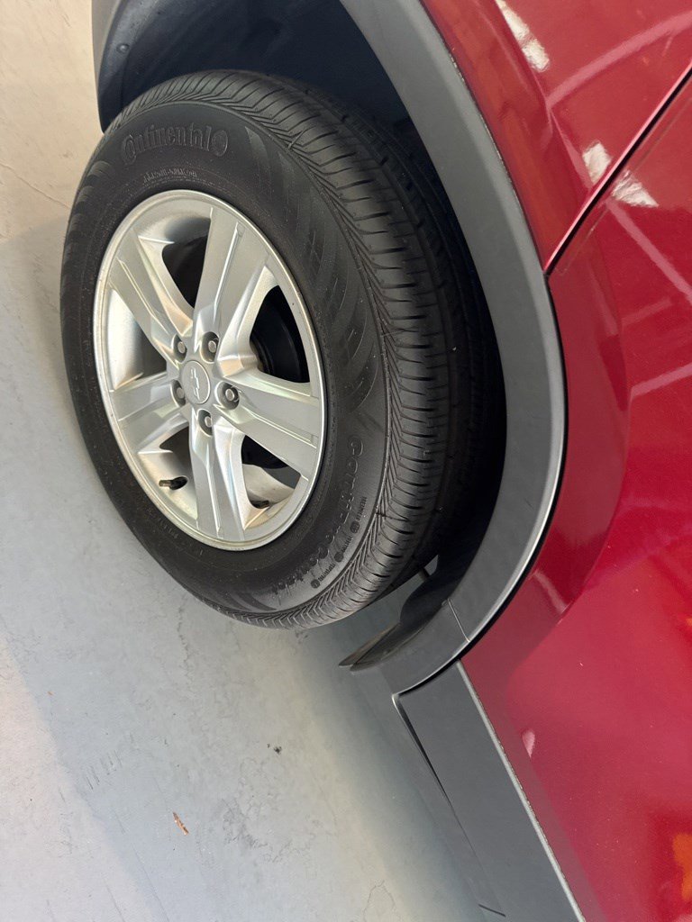 Used 2019 Chevrolet Trax LT w/ LT Convenience Package image 3