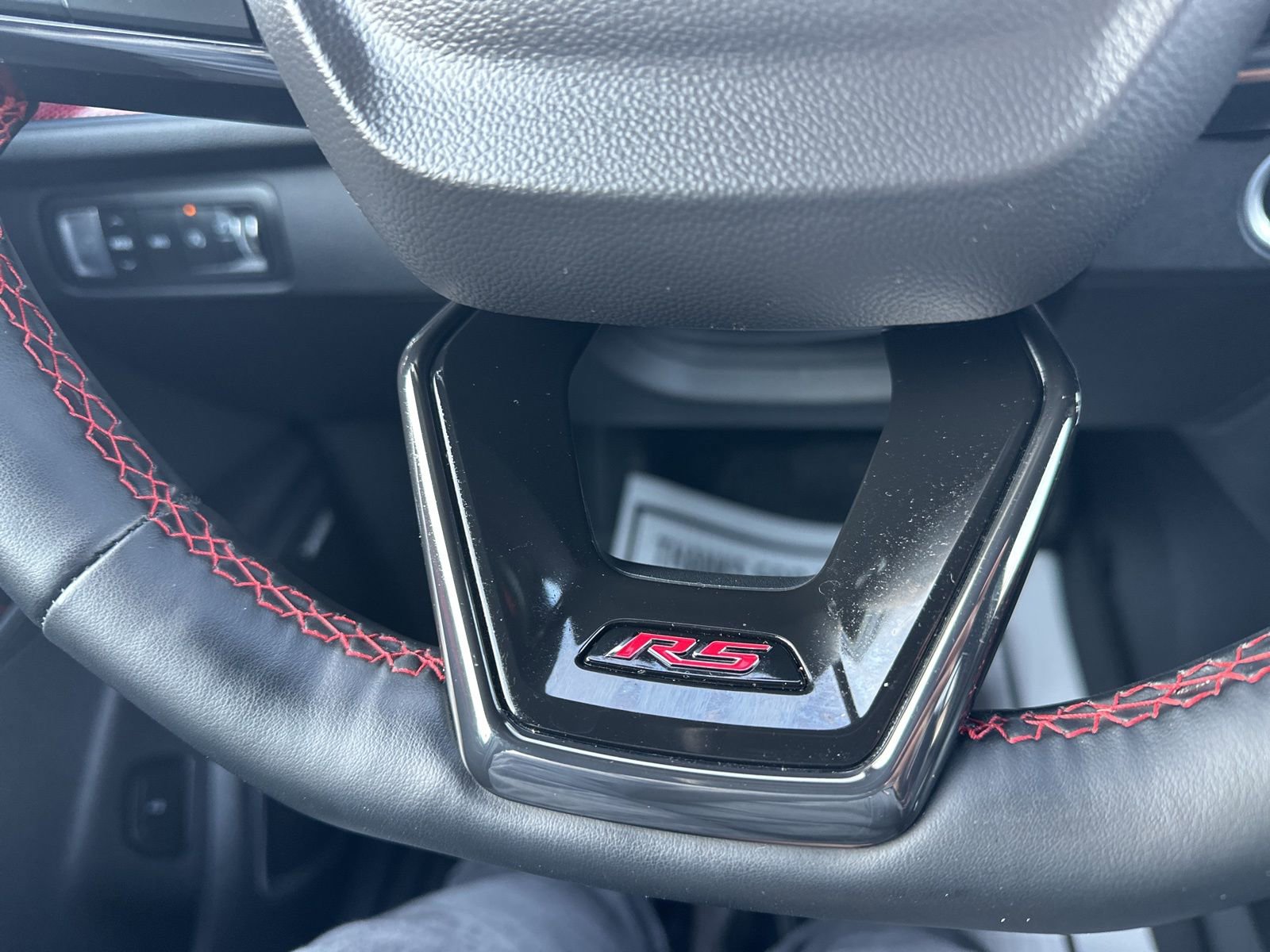 Used 2024 Chevrolet Traverse RS AWD/4WD image 57