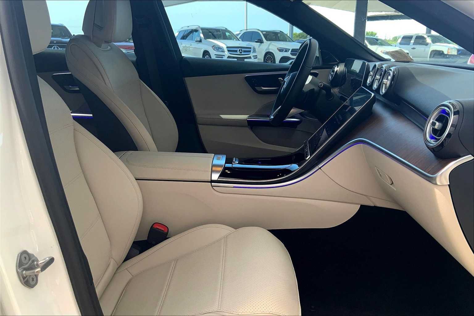 Certified 2022 Mercedes-Benz C 300 Sedan w/ Exclusive Trim Package image 9