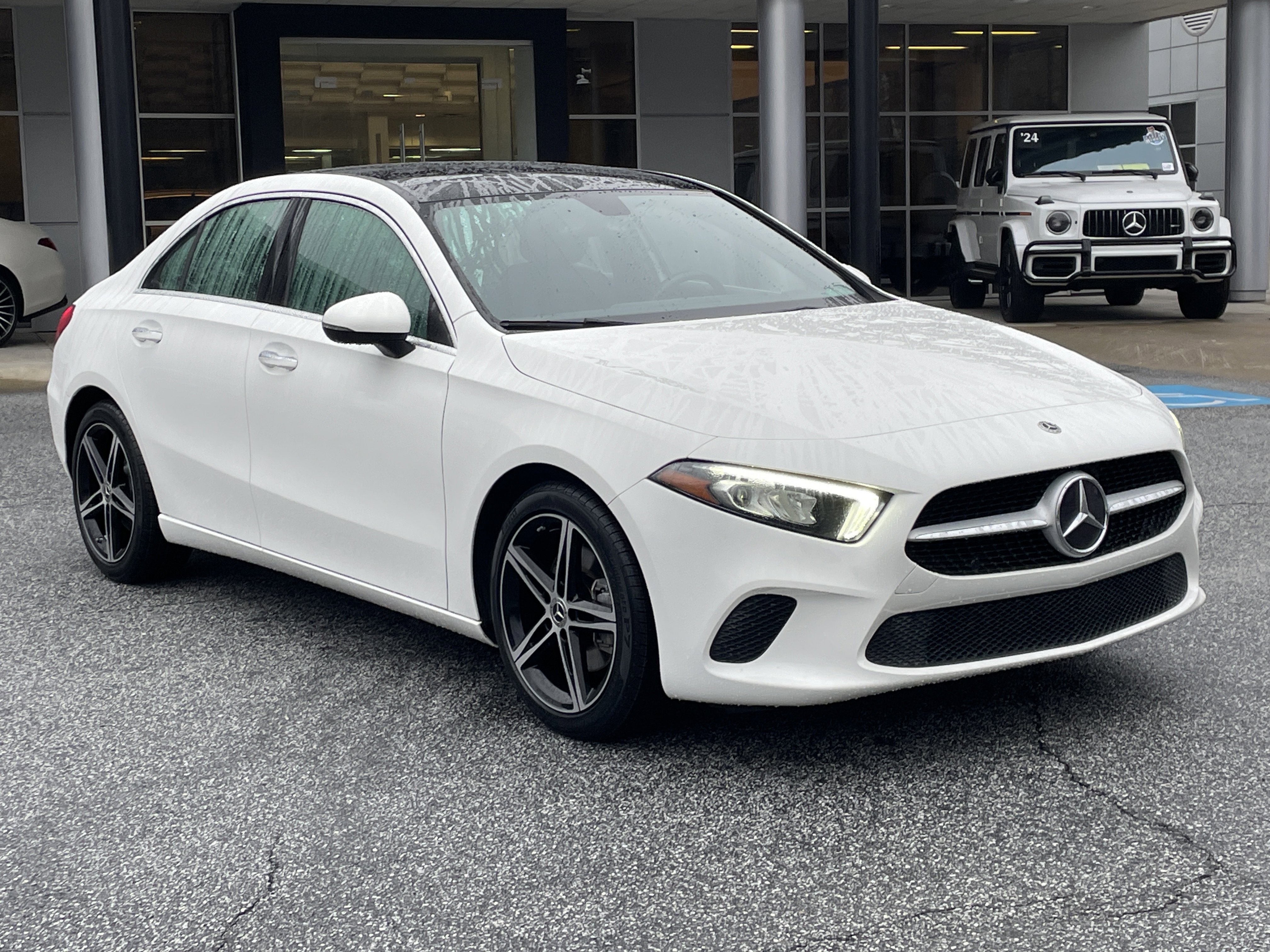 Certified 2022 Mercedes-Benz A 220 image 4