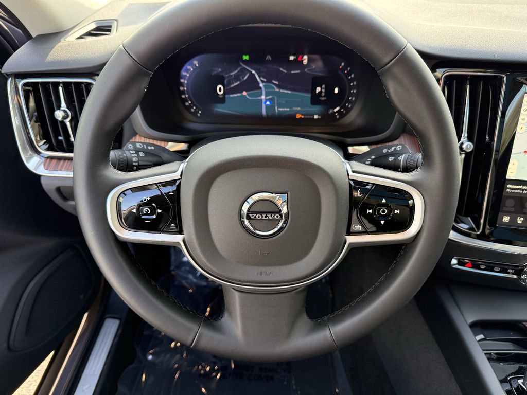 New 2026 Volvo V60 B5 Cross Country Plus w/ Protection Package Premier image 18