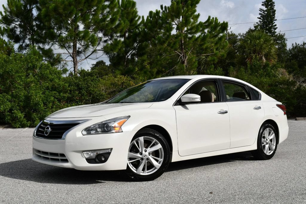 Used 2015 Nissan Altima 2.5 SL w/ Moonroof Package FWD image 19