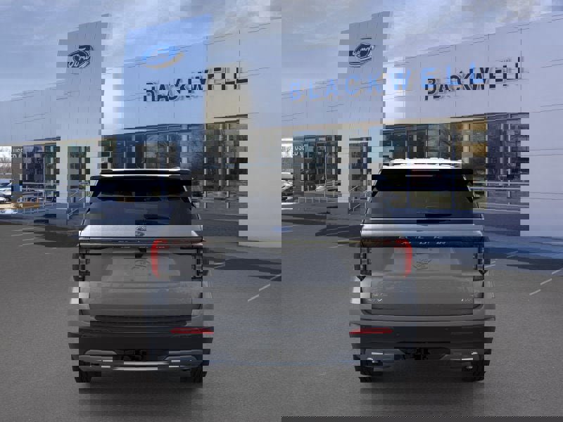 New 2026 Ford Explorer Active image 5