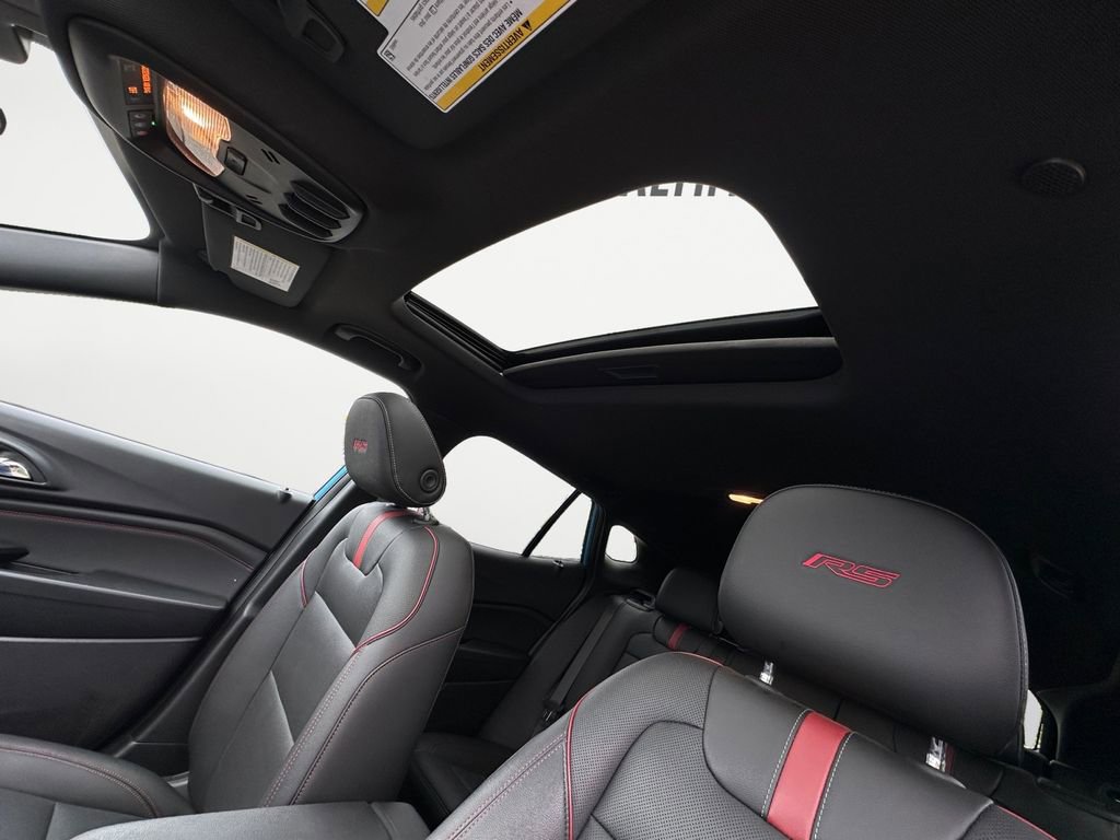 Certified 2025 Chevrolet Trax RS w/ Sunroof Package FWD image 20